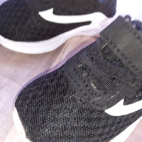 Wonder Nation Everyday Mesh Sneaker TD size 4C - Picture 5 of 6